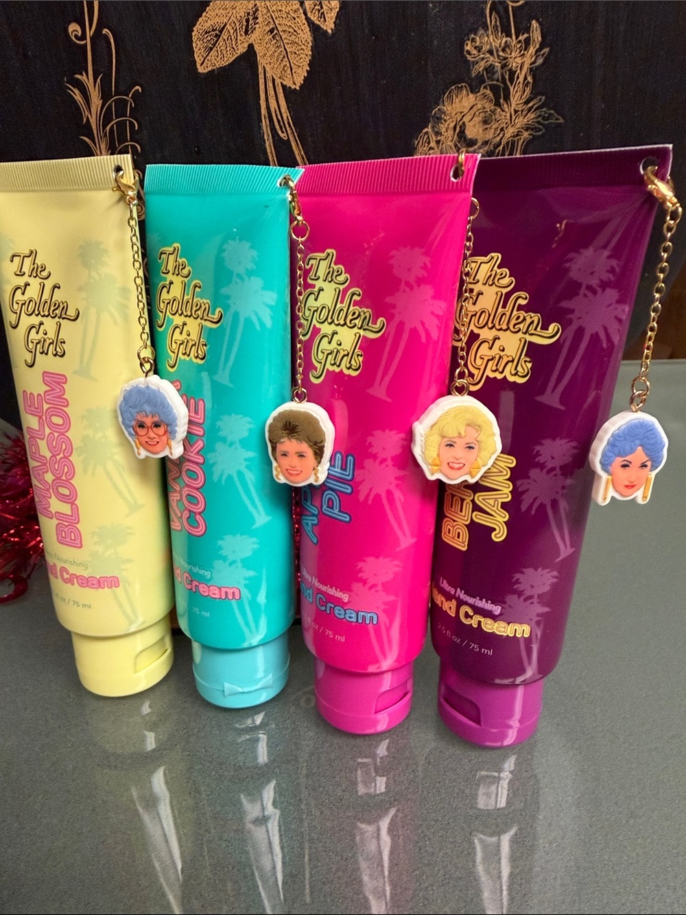 The Golden Girls. Choose your favorite golden girl -  🆕